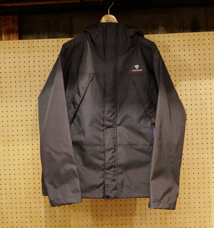 WHIZ 2022 A/W 
