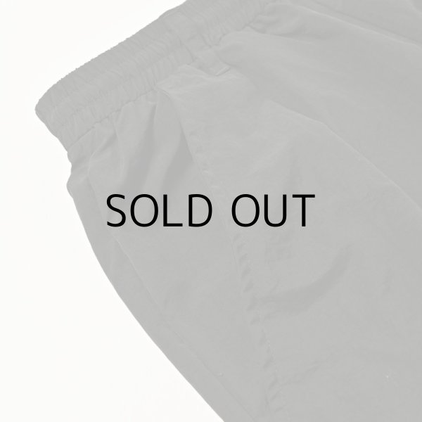 画像4: リップルナイロン テーパードパンツ (4)